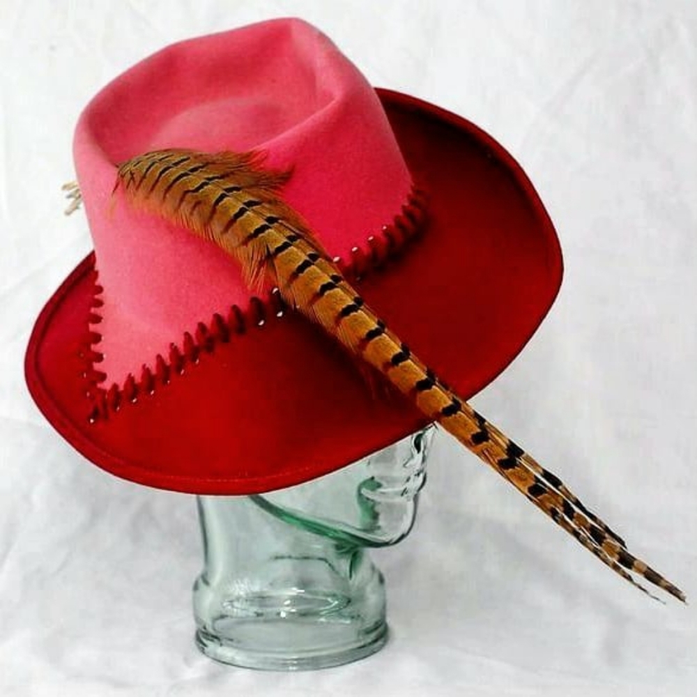 Vintage 1960s Mr John Classic pink 2-tone hat